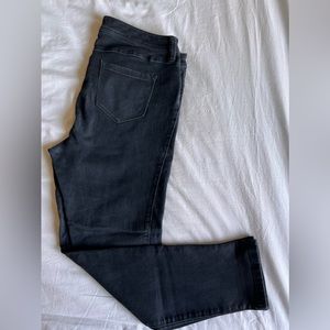 Torrid black jeans size 16